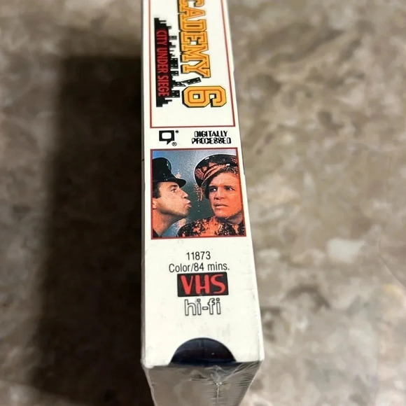 SEALED Police Academy 6  Original 1989  VHS.city under siege Warner Brothers. - Picture 4 of 10